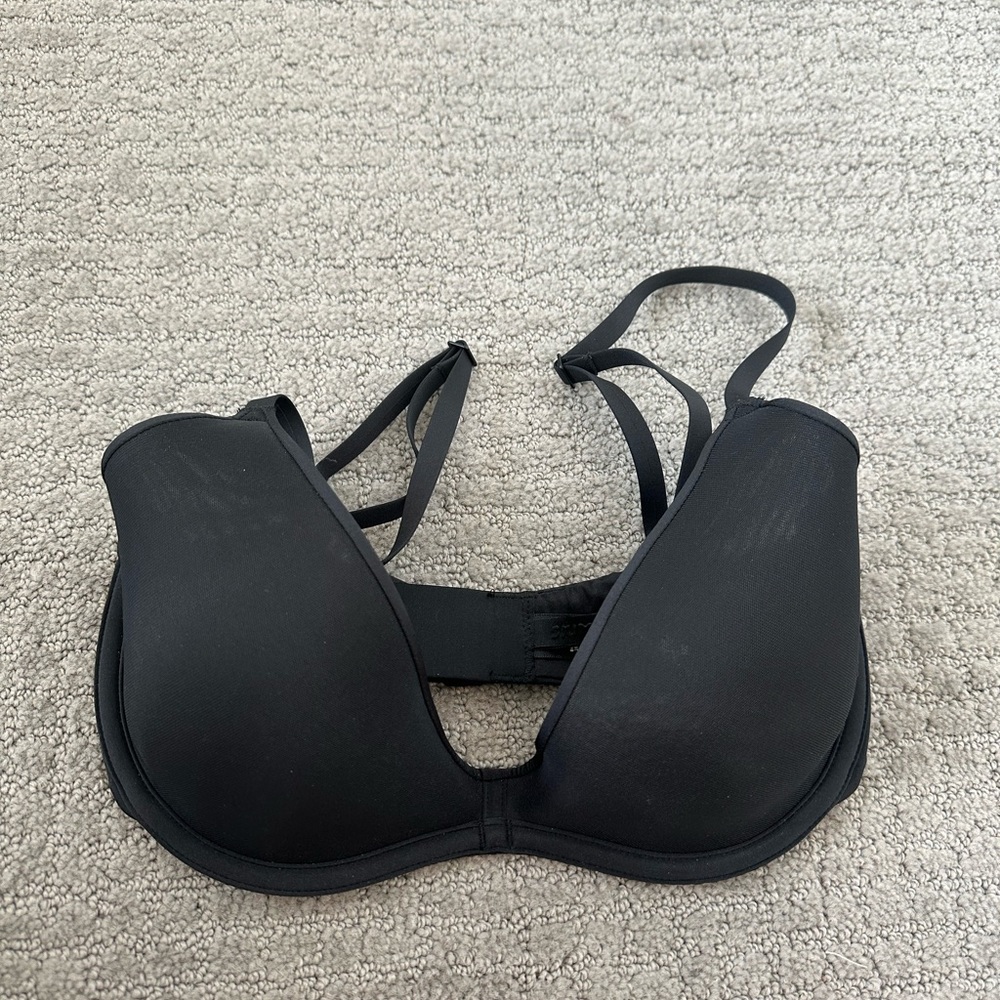 SKIMS weightless scoop bra
